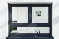 Anthrazitgraue Kunststoff-Fenster von PaX