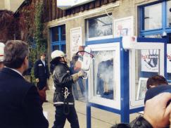 Aufbruchversuch Feuerwehr an PaX-Sicherheitsfenstern