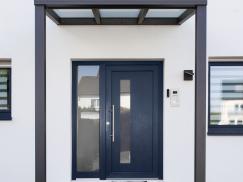 Blaue Haustür von PaX