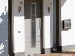 Kunststoff-Haustür achatgrau