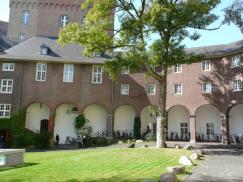 Neue PaXcontur 68 Eukalyptus-Fenster in Schloss Schwanenburg in Kleve
