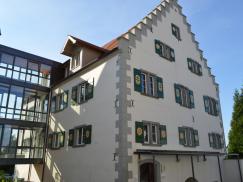 Ehemaliges Spital mit PaXretro58 aus Eukalyptus ausgestattet