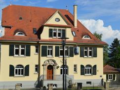 PaXretro58 aus Eukalyptus in ehemaligem Forsthaus in Rottenburg installiert 