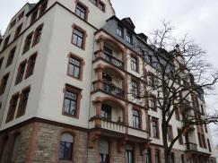 Denkmalzone in Mainz mit PaXcontur68 aus Meranti