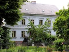 Evangelisches Pfarramt um 1875 mit PaXretro58 aus Eukalyptus in Blankenfelde