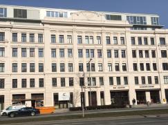 Historismusgebäude in Wien mit PaXpur58 aus Eukalyptus