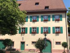 Gemeindehaus Opfingen aus dem Neoklassizismus mit PaXretro58 aus Kiefer