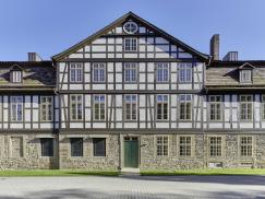 Kloster in Loccum mit PaXcontur68 mit Innenvorfenstern