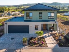 Neubau Einfamilienhaus mit neuen Kunststofffenstern von PaX in Scheinfeld