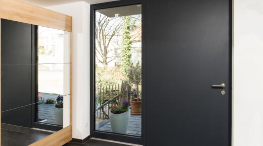 Aluminium Haustür anthrazit mit Seitenteil