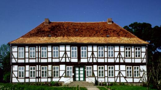 Gutshaus Kuchelmiss 1650 Kastenfenster Kiefer Krakow See