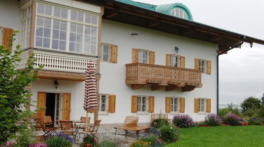 PaX-Kastenfenster aus Eiche für ein Bauernhaus in Bernau
