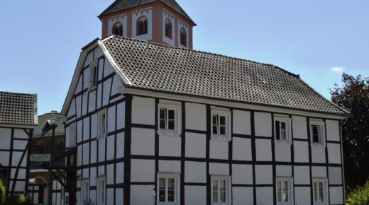 Bergische Fachwerkhäuser in Odenthal