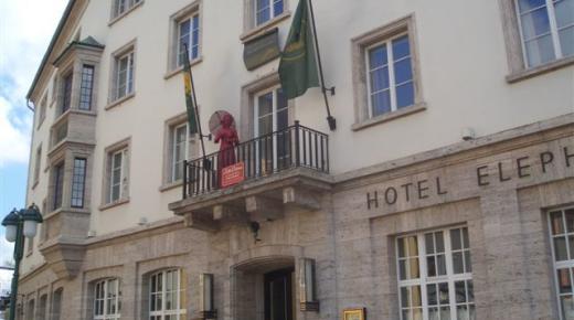 Hotel "Zum Elephant" mit PaXcontur68 aus Eukalyptus in Weimar