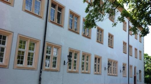 PaX-Verbundfenster aus Eiche mit Einbruchhemmung für Schloss Ettlingen