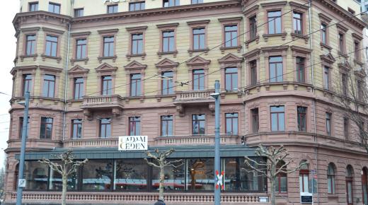 Hotel Eden in Mainz mit PaXcontur68 aus Kiefer