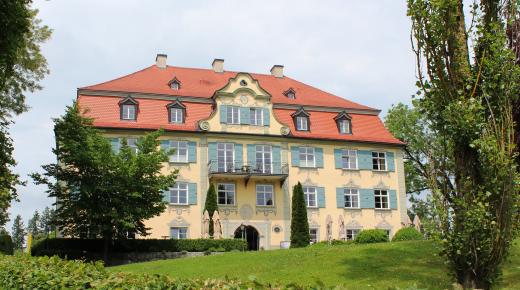 Schloss Neutrauchburg in Isny mit PaXretro58