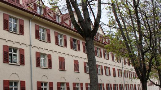 Siedlungshäuser in der Rotenbergsiedlung, Stuttgart mit PaXretro58 aus Kiefer