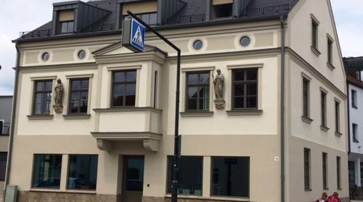 Wohn- und Geschäftshaus um 1857 mit PaXretro58 aus Kiefer in Pfaffenhofen an der Ilm