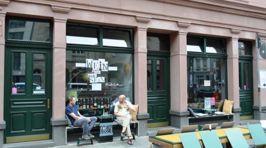 PaXcontur68 aus Eukalyptus für Stadthaus aus der Neorenaissance in Frankfurt am Main