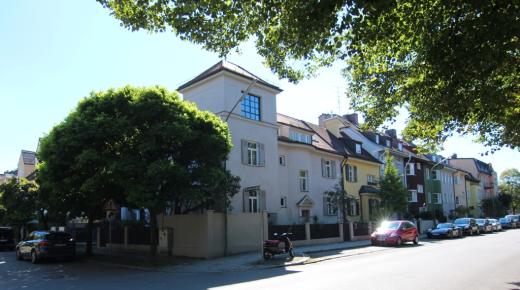 PaXretro68 Denkmalschutzfenster aus Eukalyptus für Eckgebäude in Villenkolonie Nymphenburg-Gern in München