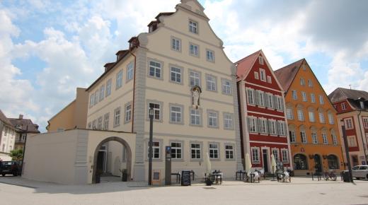 PaXretro68 Fenster aus Fichte für Stiftsherrenhaus in Ellwangen