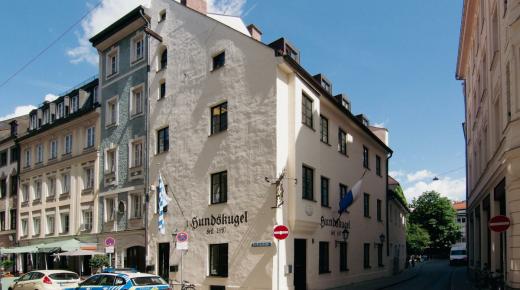 PaXretro58 aus Eiche für Gaststätte in München