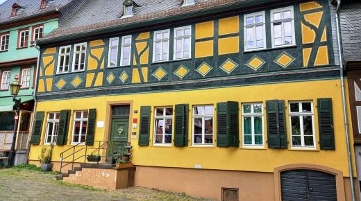 PaXretro68 aus Eukalyptus für barockes Fachwerkhaus in Frankfurt Höchst