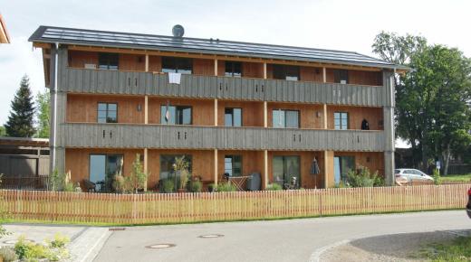 PaXretro68 aus Eukalyptus für Neubau in Holzbauweise in Iffeldorf