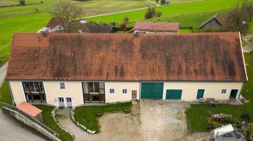 PaXretro68 aus Kiefer für historischen Stadl in Rott