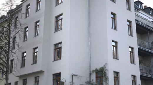 PaXretro78 aus Eukalyptus für Jahrhundertwende- Wohn- und Geschäftshaus in Köln