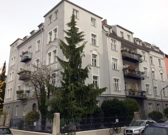 Barockisierendes Jugendstilgebäude  mit PaXretro58 aus Eukalyptus in München