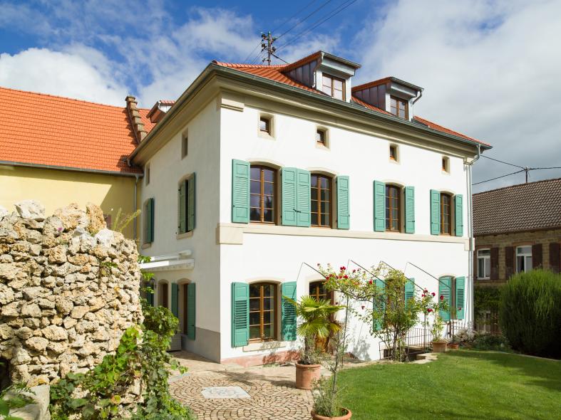 PaXretro78 Holzfenster für Wohnhaus in Neustadt an der Weinstrasse