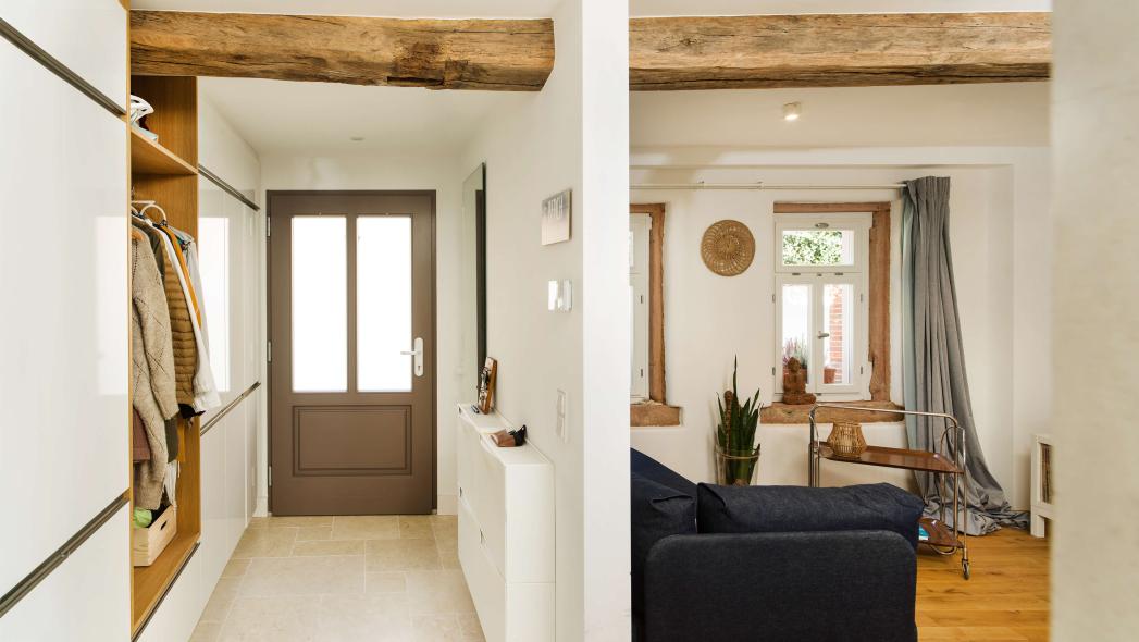 Innenaufnahme Altbau-Haustür von PaX in Fachwerkhaus in Dieburg