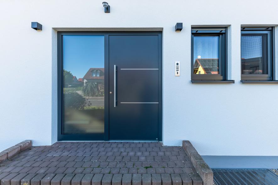 PaXentree Aluminium Haustür von PaX von Meyer in Uehlfeld