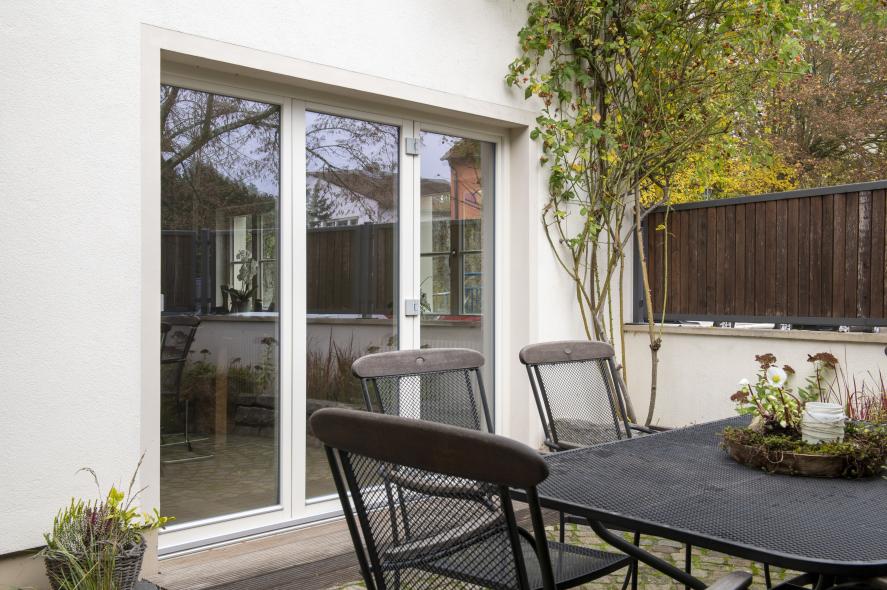 Falt-Schiebe-Tür aussen