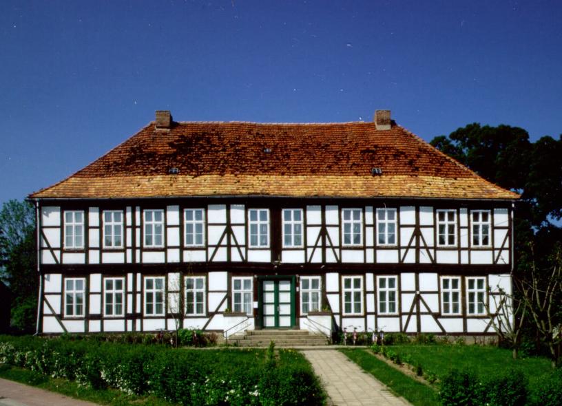 Gutshaus Kuchelmiss 1650 Kastenfenster Kiefer Krakow See