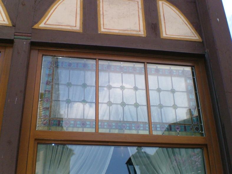 PaXretro58 Fenster aus Kiefer für Hotel Altkölnischer Hof in Bacharach Vertikalschiebefenster