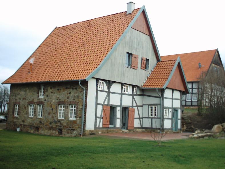 Einbau denkmalgerechter Kastenfenster aus Kiefer in Bad Salzuflen