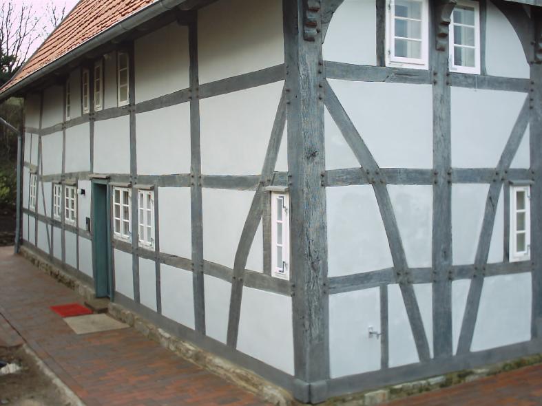 Einbau denkmalgerechter Kastenfenster aus Kiefer in Bad Salzuflen Rückseite