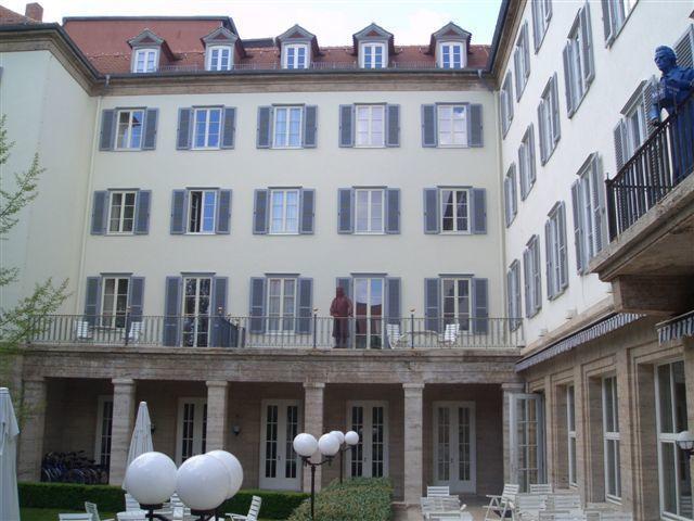 Hotel "Zum Elephant" mit PaXcontur68 aus Eukalyptus in Weimar