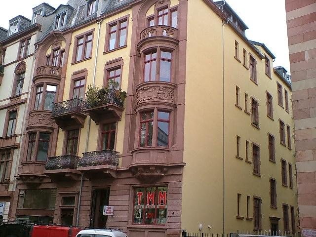 Austausch alter Fenster gegen PaXcontur68 in Frankfurt am Main