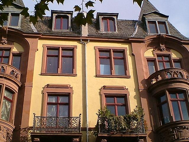 Austausch alter Fenster gegen PaXcontur68 in Frankfurt am Main