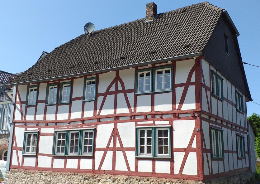 PaXpur58 aus Eukalyptus für bergisches Hofgut in Bergisch Gladbach