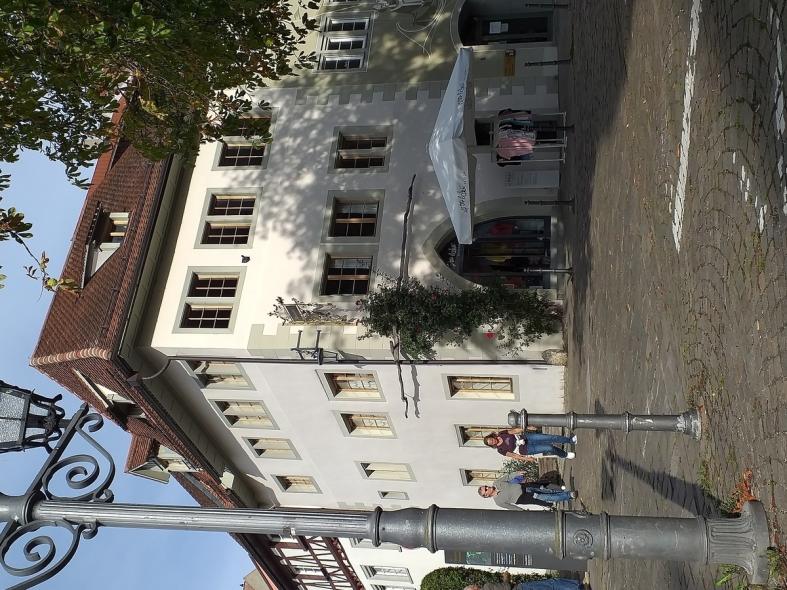 Rekonstruierte Holzfenster vom Typ PaXretro58 für Stadthaus in Überlingen