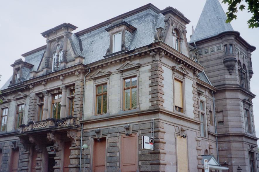 Neue PaXcontur68 Fenster für Villa Enzinger in Worms