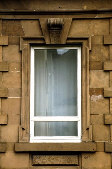 Neue PaXcontur68 Fenster für Villa Enzinger in Worms Vorher