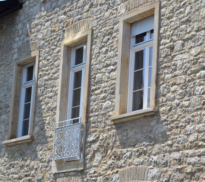 PaXcontur68 aus Meranti für Winzerhaus von 1877 in Ingelheim Nahaufnahme