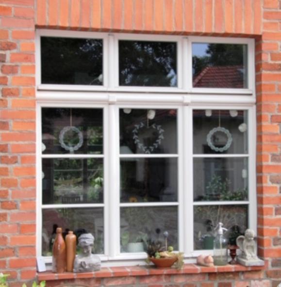 Evangelisches Pfarramt um 1875 mit PaXretro58 aus Eukalyptus in Blankenfelde Nahaufnahme