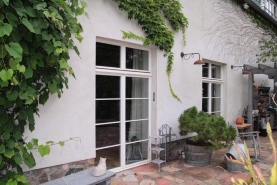 Evangelisches Pfarramt um 1875 mit PaXretro58 aus Eukalyptus in Blankenfelde